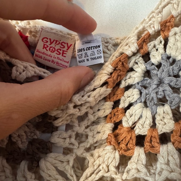 100% Cotton Multicolor Crochet Fringe Top - Picture 3 of 3